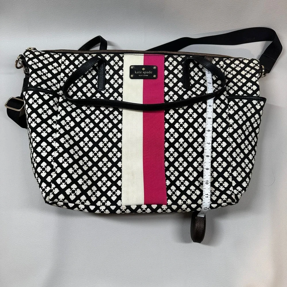 Kate Spade / Diaper Bag & Matching Wallet - Picture 7 of 16